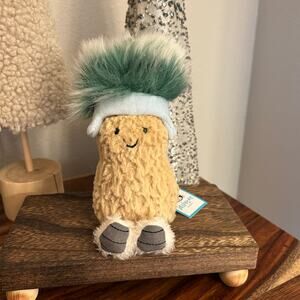 Jellycat Peanut NEW!  FAST SHIP Jellycat Amuseables Peanut Apres Ski Authentic